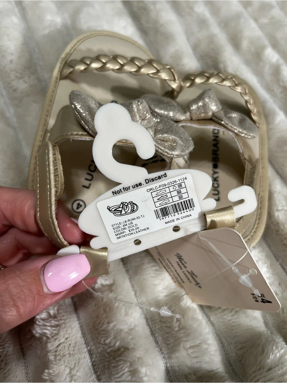 Lucky Brand Girls Metallic Gold Glitter Bow Sandals